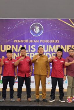 Bupati Fauzi: Media Jangan Sekadar Cepat, Harus Berimbang